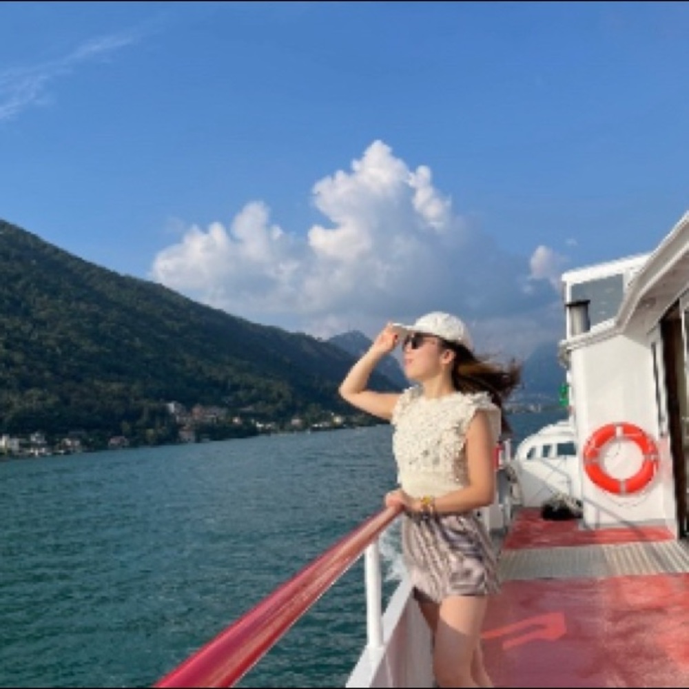 Meet your Posher, Sam